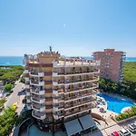 Hotell Blaumar 4*